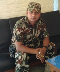 क्याप्टेनविरुद्ध प्रहरीमा गुहार