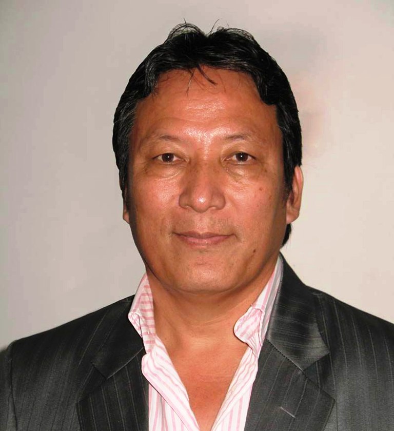 पर्दाबाहिर पनि खलनायकीपन पर्दाबाहिर पनि खलनायकीपन