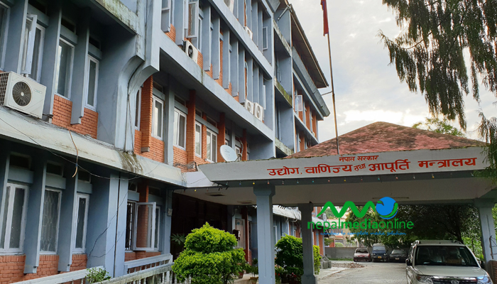 यसरी विस्तार हुँदैछ उद्योग र रोजगारी