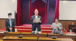 प्रतिनिधिसभा सदस्य जानकीदेवी रामले लिइन् शपथ