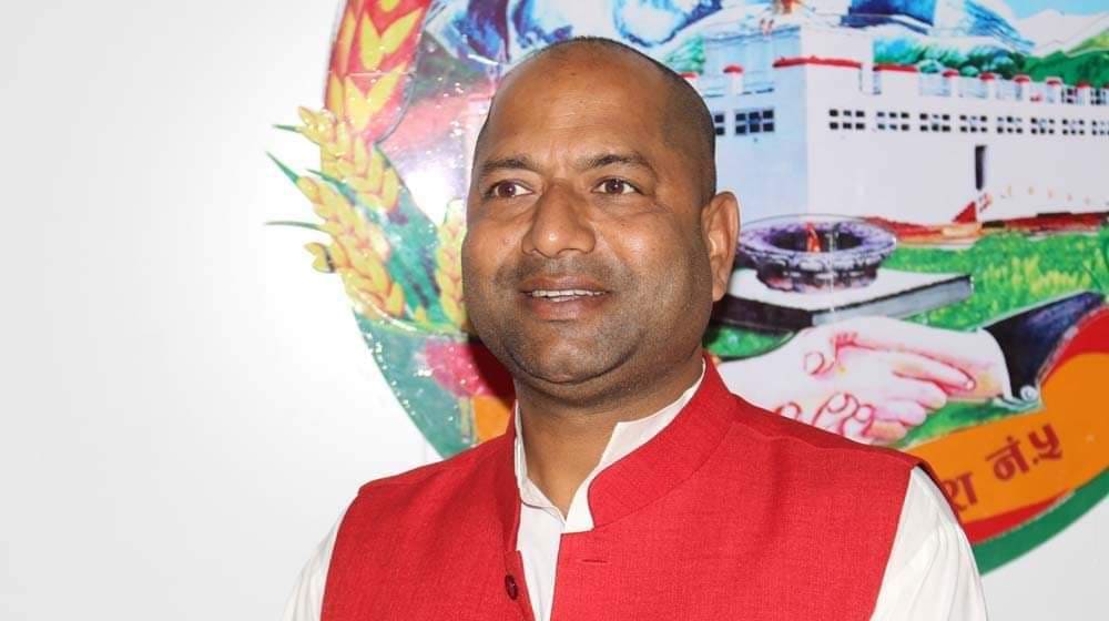 लुम्बिनीका भौतिक पूर्वाधार मन्त्री पाण्डेयले  दिए राजीनामा
