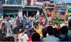 डडेल्धुरामा देउवा र पौडेल पक्षबीच झडप