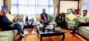 निधि निवासमा कांग्रेस सभापतिका तीन दाबेदारबीच  भेटवार्ता