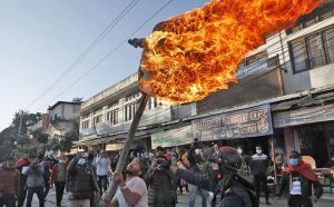 पेट्रोलियम पदार्थको मूल्यवृद्धिको विरोधमा अनेरास्ववियूद्वारा प्रधानमन्त्रीको पुत्ला दहन