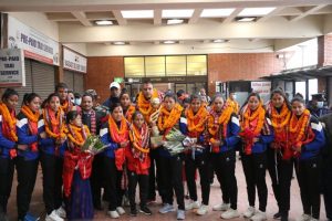 सेन्ट्रल जोन महिला भलिवल विजेता टोली स्वदेश फर्कियो