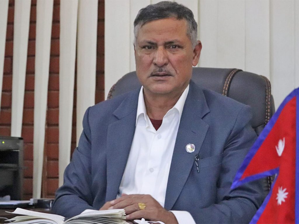 एमालेले माग्यो स्वास्थ्यमन्त्रीको राजीनामा, झुटो बोलेको आरोप