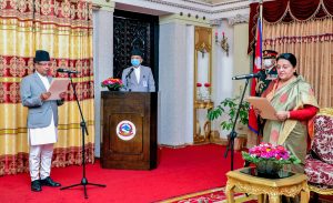 भारतका लागि नेपाली राजदूत डा. शर्माले लिए सपथ