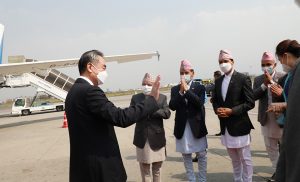 तीन दिने भ्रमण सकेर स्वदेश फर्किए चिनियाँ विदेशमन्त्री वाङ