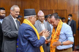 शेर्पा समुदायका अगुवा नेता नाम्गेल शेर्पा माओवादीबाट एमालेमा फर्किए