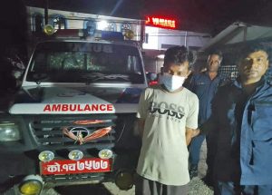 एम्बुलेन्सबाट गाँजा बरामद, चालक पक्राउ