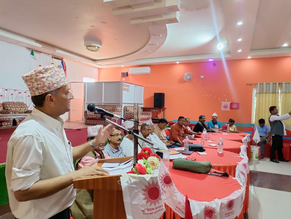 देशमा सुशासन कायम गर्न एमालेको सरकार आवश्यक : मैनाली