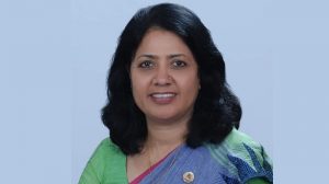 मन्त्रालयमा पुगेर परराष्ट्रमन्त्रीले भनिन् : जनतामा पुर्‍याउने सेवा र सुविधा सहज बनाउँछु