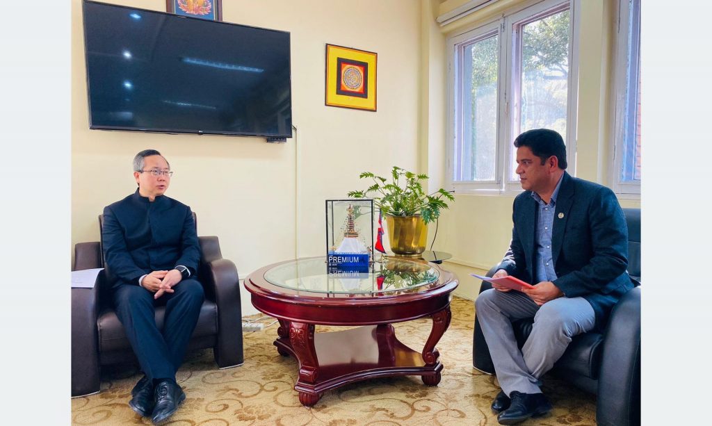 मन्त्री भण्डारी र चिनियाँ राजदूत सोङबीच भेटवार्ता