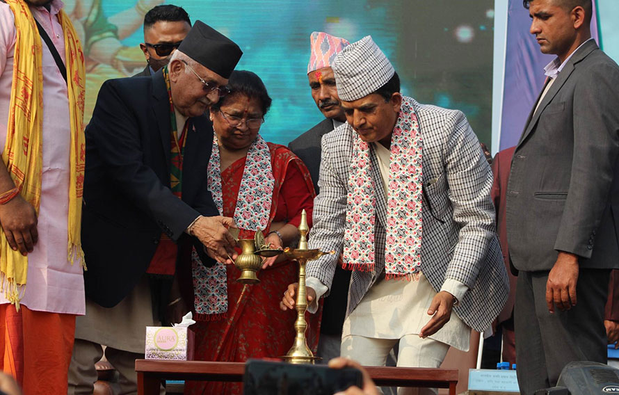 डेढ वर्ष एउटा नालायक सरकार बन्यो, अर्थतन्त्र ध्वस्त पार्‍यो : ओली