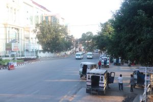 काठमाडौंमा सार्वजनिक यातायात बन्दले जनजीवन प्रभावित