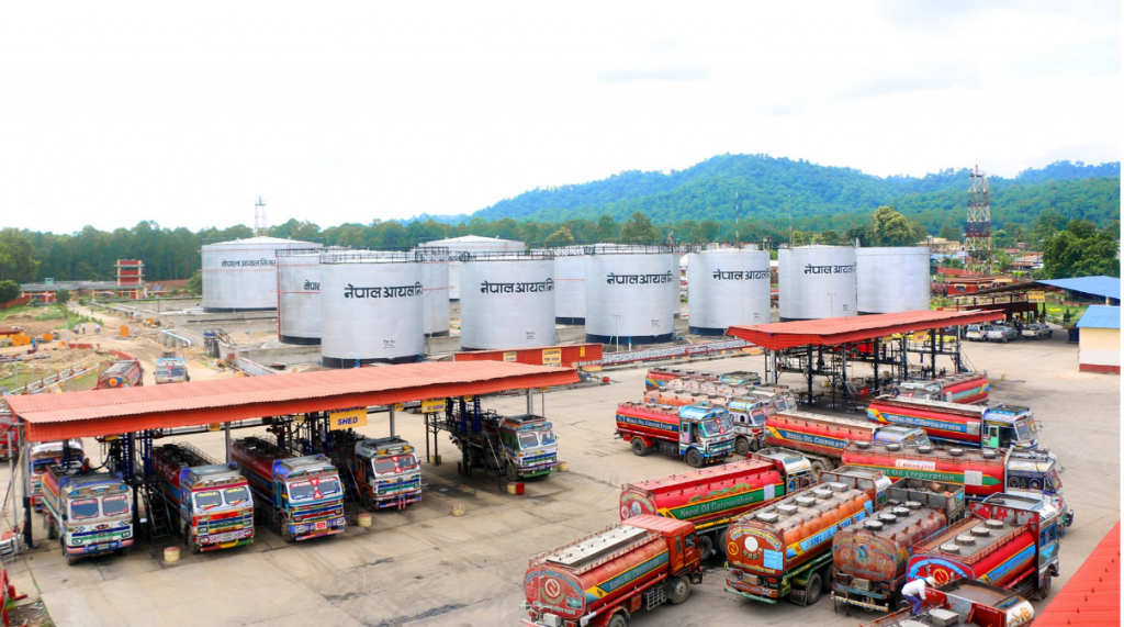 पेट्रोलियम पदार्थको मूल्यवृद्धि: डिजेल २३७ पुग्यो, निगम अझै घाटामै