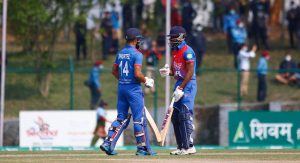 पीएनजीलाई नेपालले दियो २९८ रनको  लक्ष्य