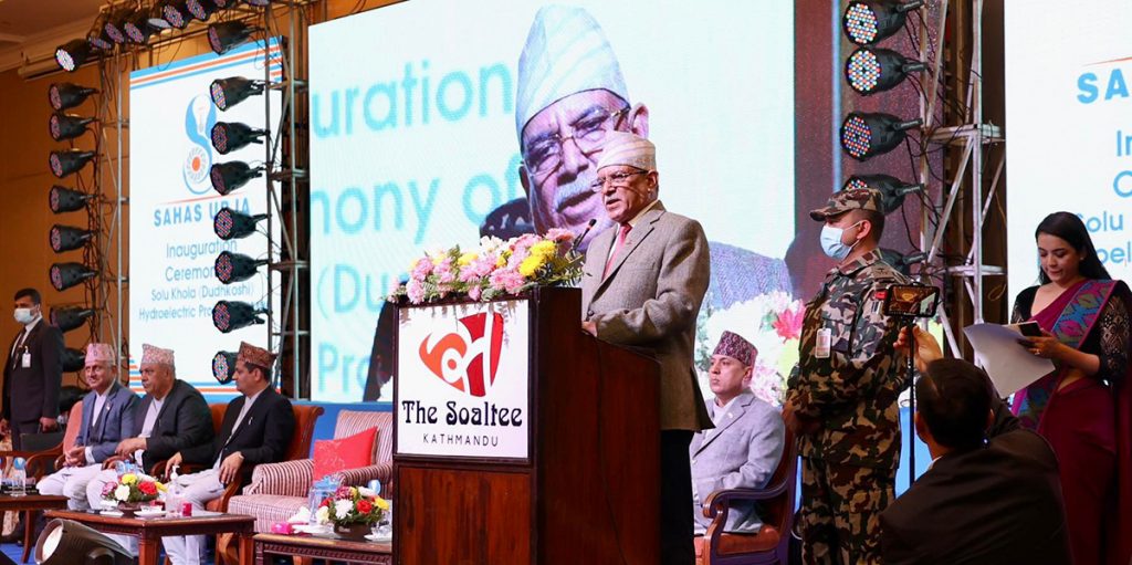 हाइड्रोजन गाडी चढ्ने तयारीमा छु : प्रधानमन्त्री हाइड्रोजन गाडी चढ्ने तयारीमा छु : प्रधानमन्त्री
