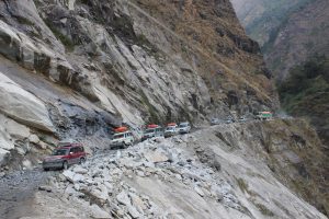 बेनी–जोमसोम सडक खण्ड दैनिक ६ घण्टा बन्द