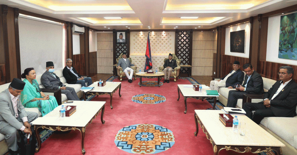 सभामुख निवासमा प्रधानमन्त्रीसहित शीर्ष नेताको बैठक सभामुख निवासमा प्रधानमन्त्रीसहित शीर्ष नेताको बैठक