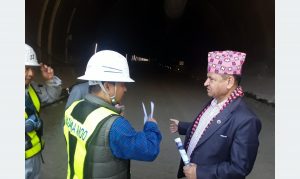 मन्त्री ज्वालाद्वारा नागढुङ्गा सुरुङमार्गको अनुगमन