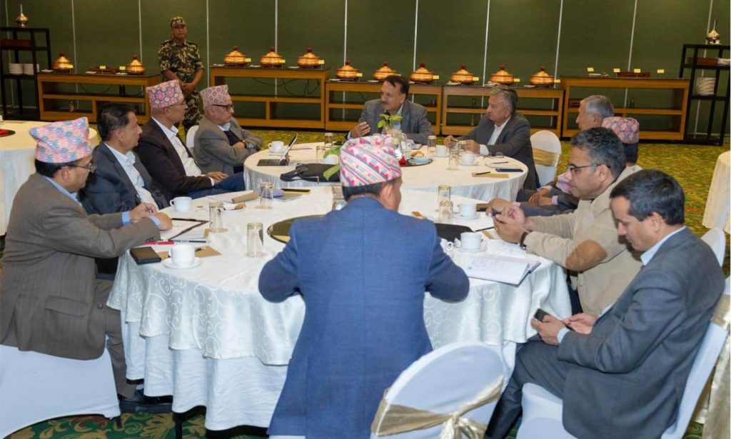 खर्च कटौतीमा निमर्म बन्न र नयाँ आयोजना नथप्न पूर्व अर्थमन्त्रीहरुको सुझाव