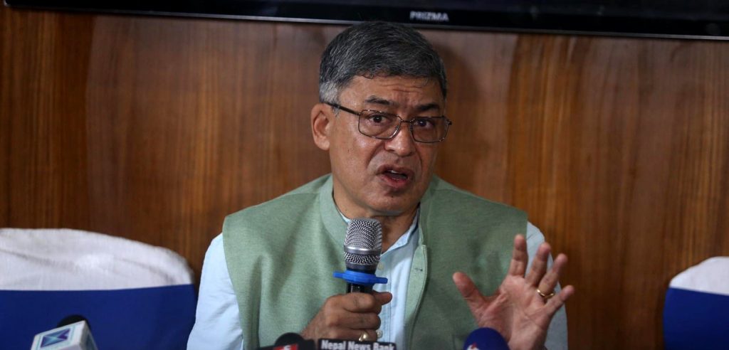 विमानस्थलबाट बरामद सुनमा मेरो कुनै संलग्नता छैन, तस्करलाई चिन्दिनँ : दीपक मल्होत्रा