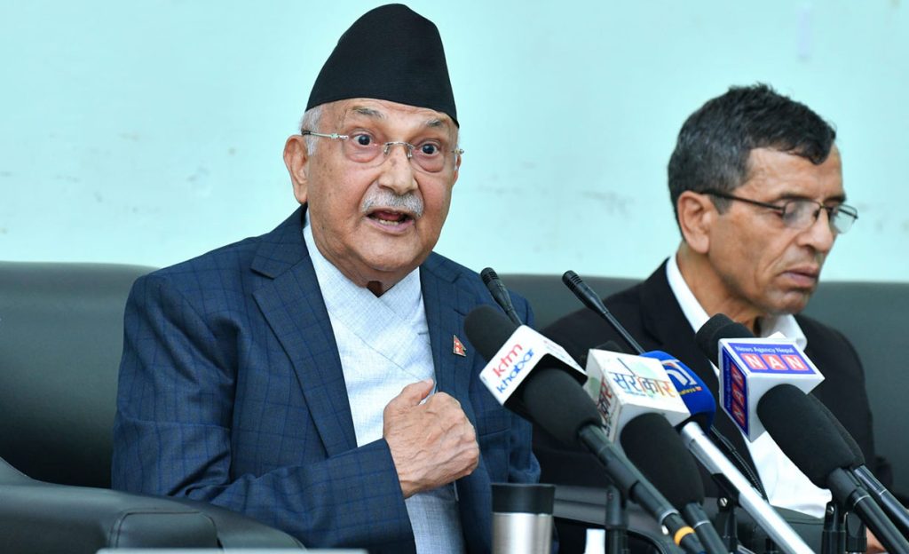 अहिलेको सरकारको तागत झुट बोल्ने अफवाह फैलाउने हो : ओली