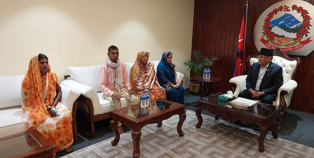 गौर हत्याकाण्डका पीडितलाई प्रधानमन्त्रीको आवश्वासन : छिट्टै वार्ता टोली बनाउँछु